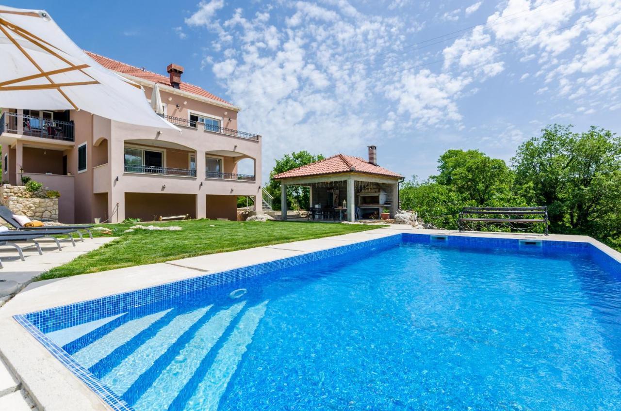 Villa Majkovica Орашац Экстерьер фото